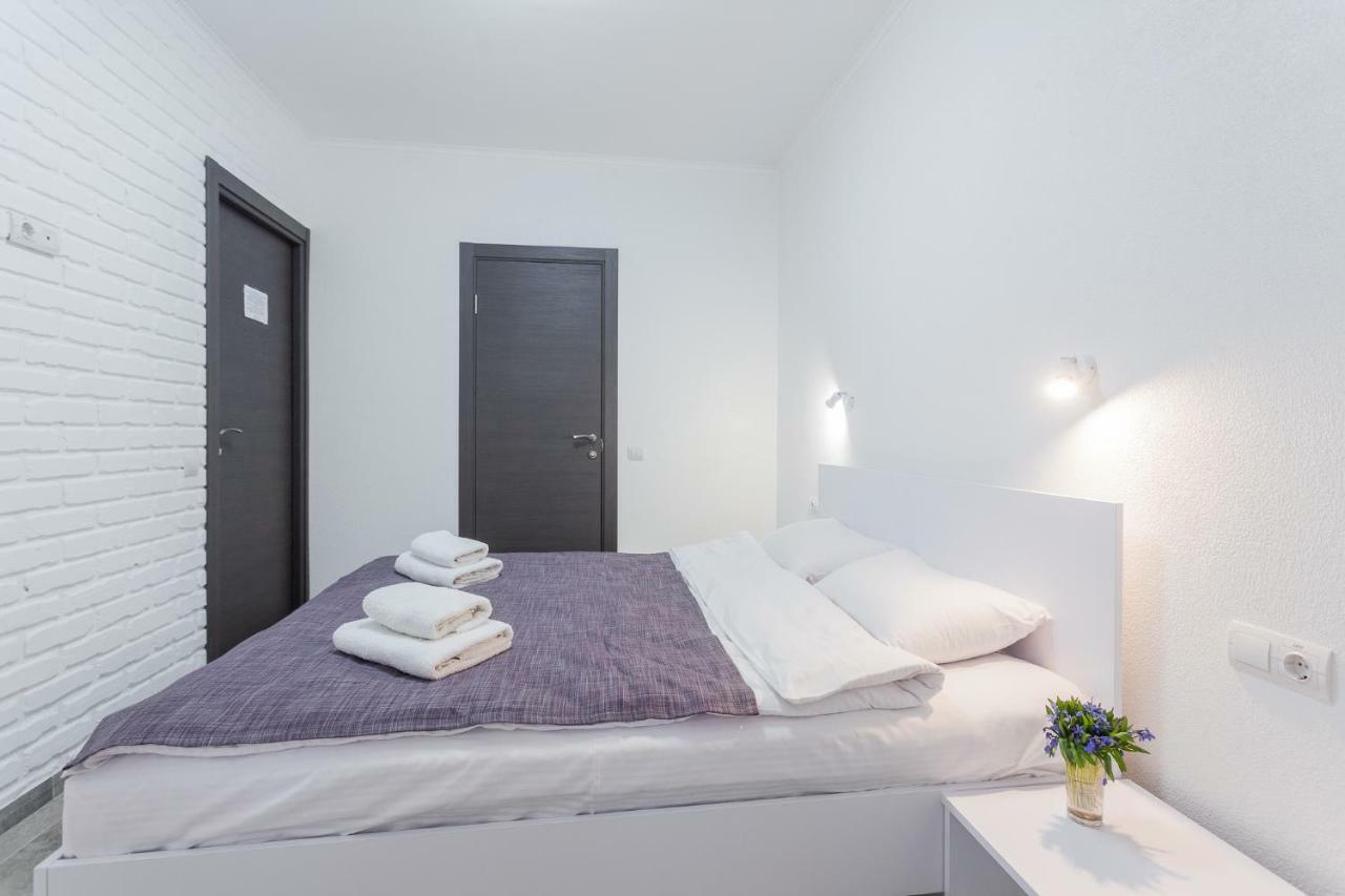Skyhome Na Nauky Kiev Exterior foto