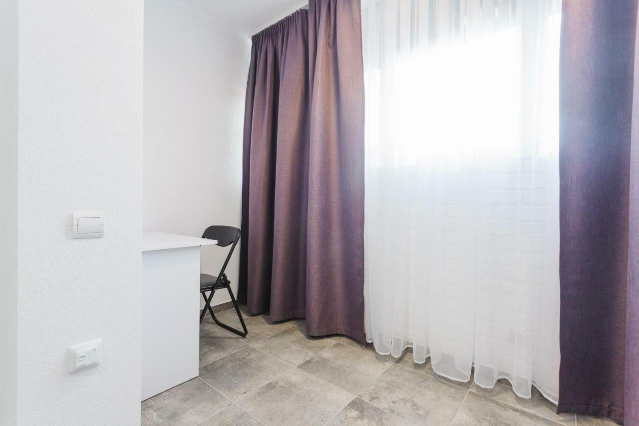 Skyhome Na Nauky Kiev Exterior foto