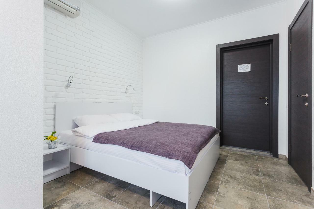 Skyhome Na Nauky Kiev Exterior foto
